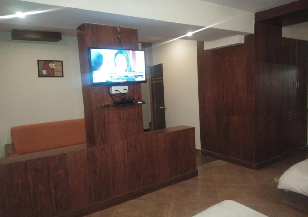 Ocean Inn Hotels Бангалор Экстерьер фото